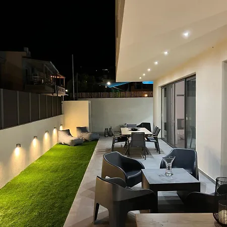 Luxury Seven Skiathos-stad