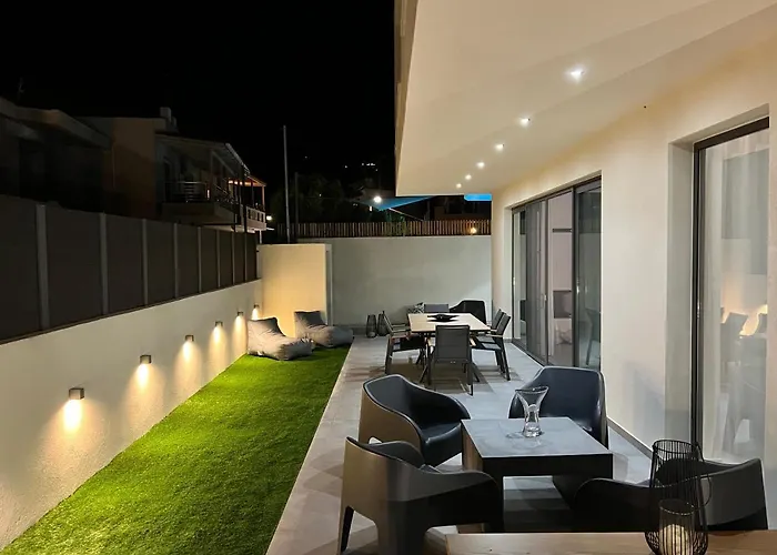 Luxury Seven Skiathos-Stadt