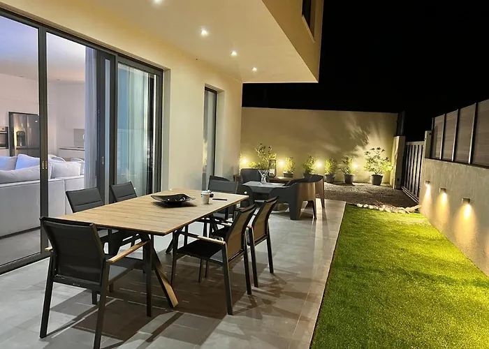 Luxury Seven Villa Skiathos-Stadt