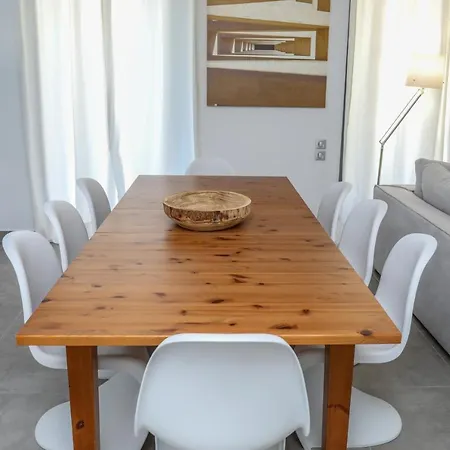 Luxury Seven ヴィラ スキアトスタウン